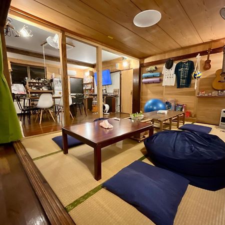 奄美ゲストハウス Hub A Nice Inn Setouchi  외부 사진