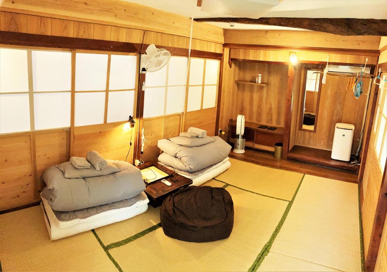 奄美ゲストハウス Hub A Nice Inn Setouchi  외부 사진