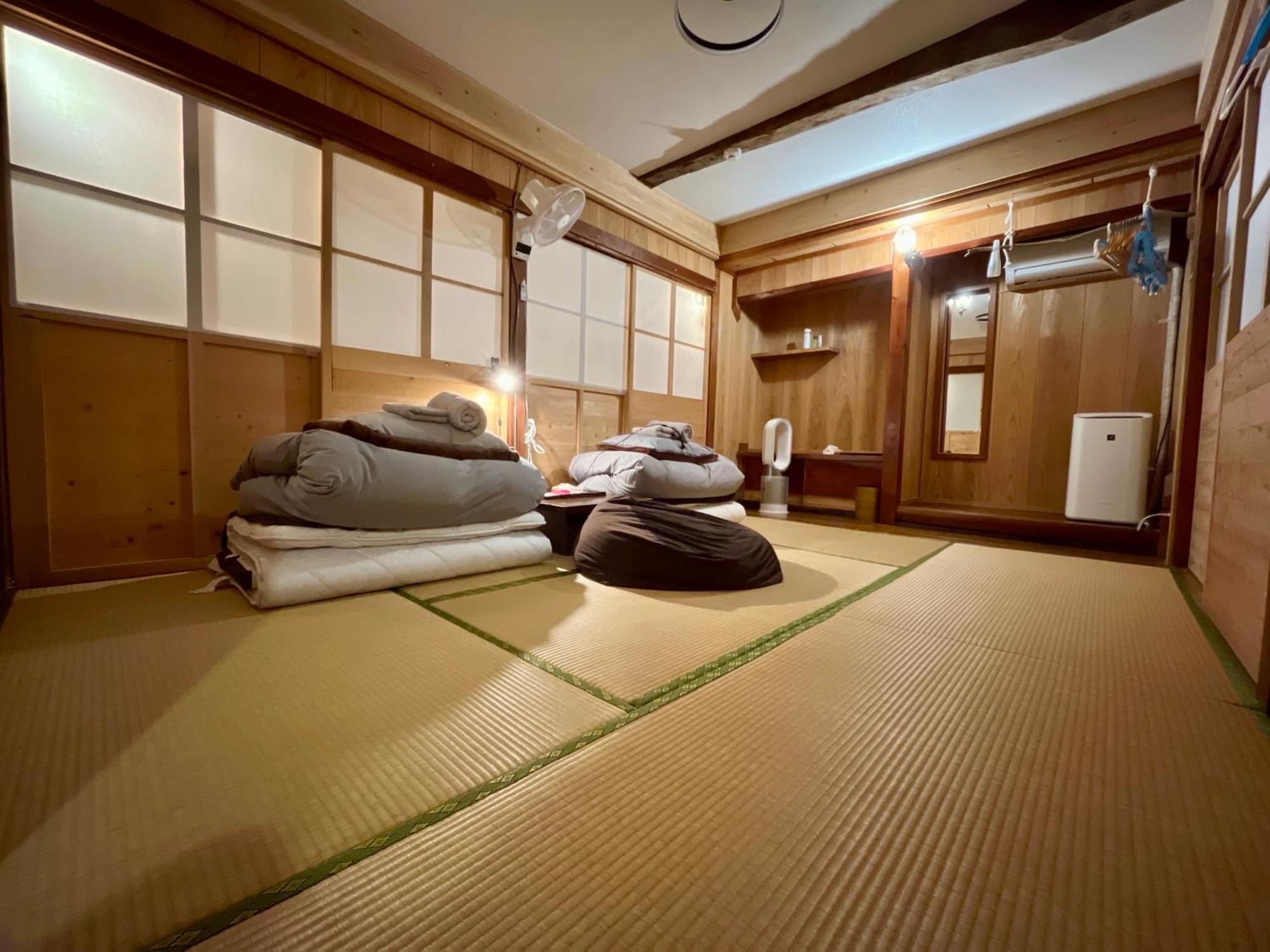 奄美ゲストハウス Hub A Nice Inn Setouchi  외부 사진
