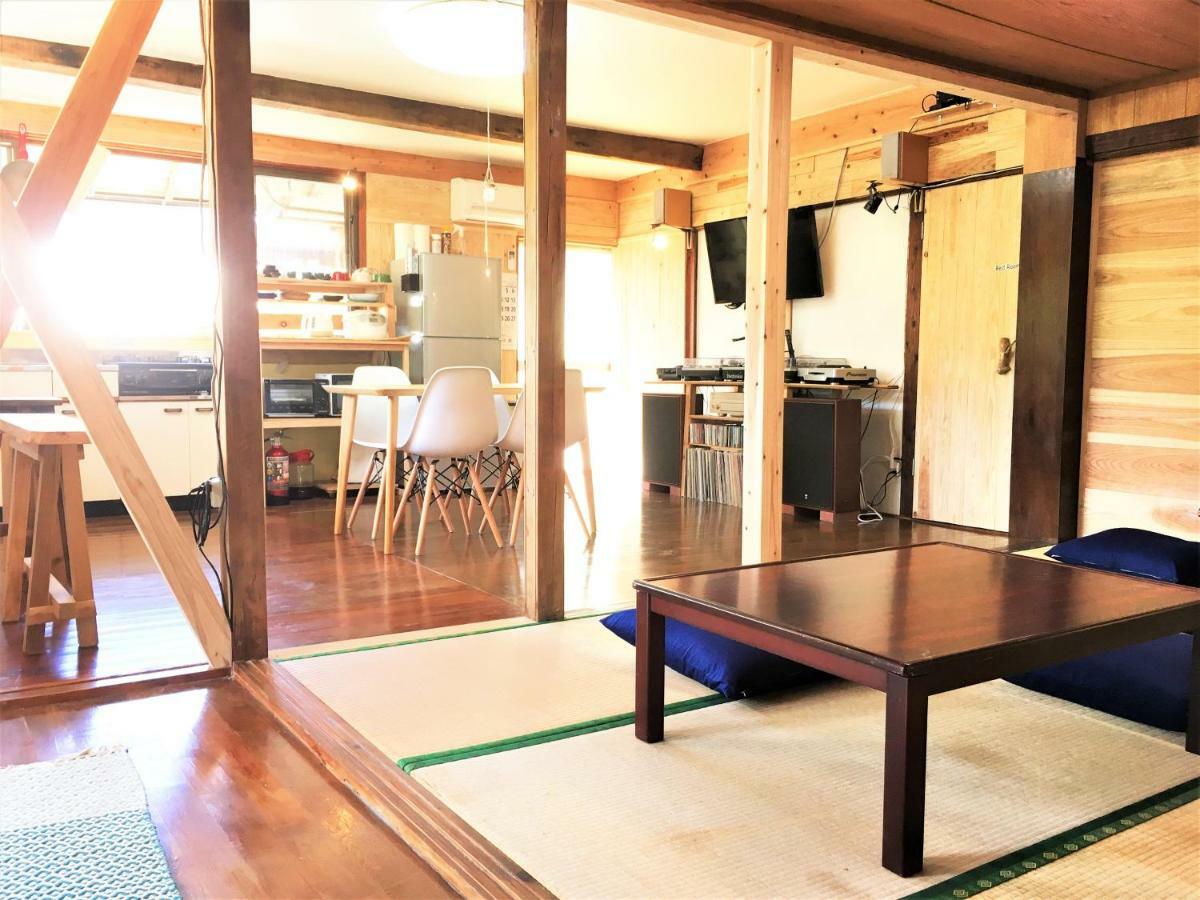 奄美ゲストハウス Hub A Nice Inn Setouchi  외부 사진