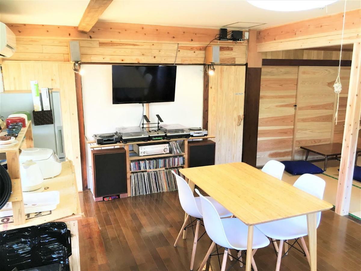 奄美ゲストハウス Hub A Nice Inn Setouchi  외부 사진