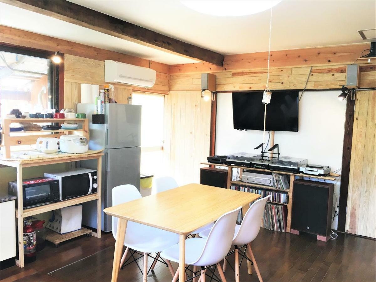 奄美ゲストハウス Hub A Nice Inn Setouchi  외부 사진