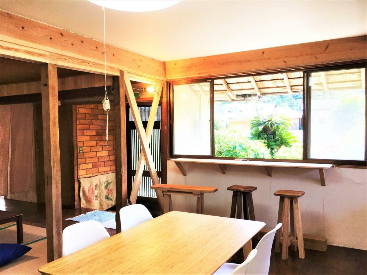 奄美ゲストハウス Hub A Nice Inn Setouchi  외부 사진