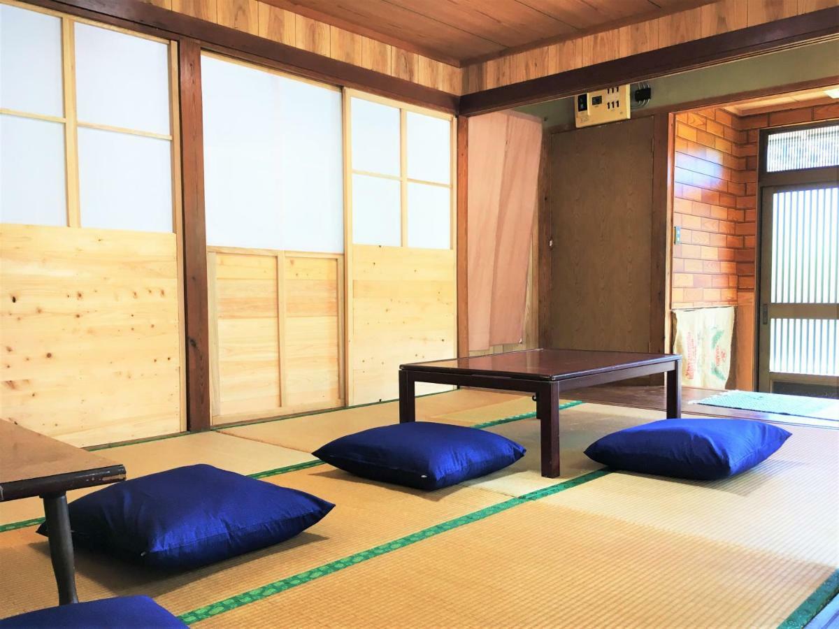 奄美ゲストハウス Hub A Nice Inn Setouchi  외부 사진